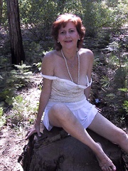 Hot mature amateurs with sexy wrinkles and stunning big curves